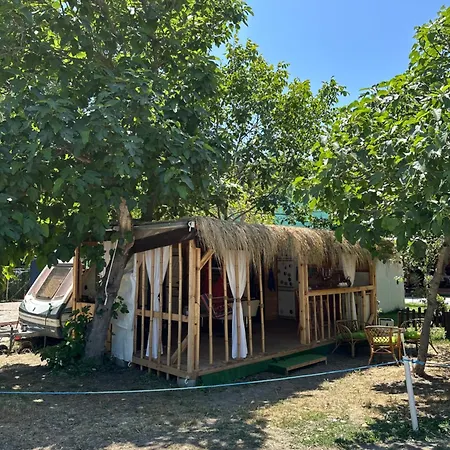 каравана бамбоо Camping Sozopol