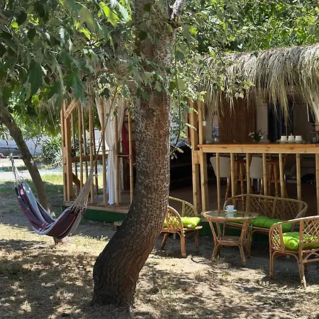 каравана бамбоо Campsite Sozopol