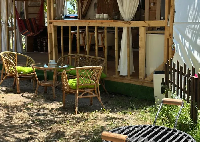 каравана бамбоо Campsite Sozopol